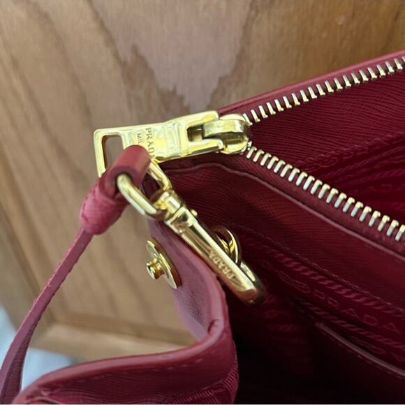 Prada $3,495 Galleria Saffiano Large Leather Bag 100% Authentic - Picture 10 of 12